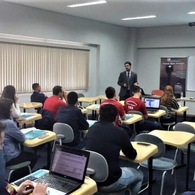 Corpo de Bombeiros - Balneário CamboriúSC – outubro 18 – modo in company